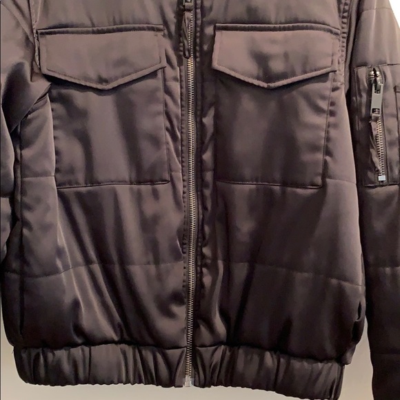 Jacket - Picture 2 of 6